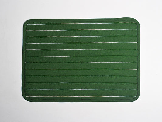 Handcrafted Green 100% Cotton Placemats (Set of 4) - Courtyard By Spun