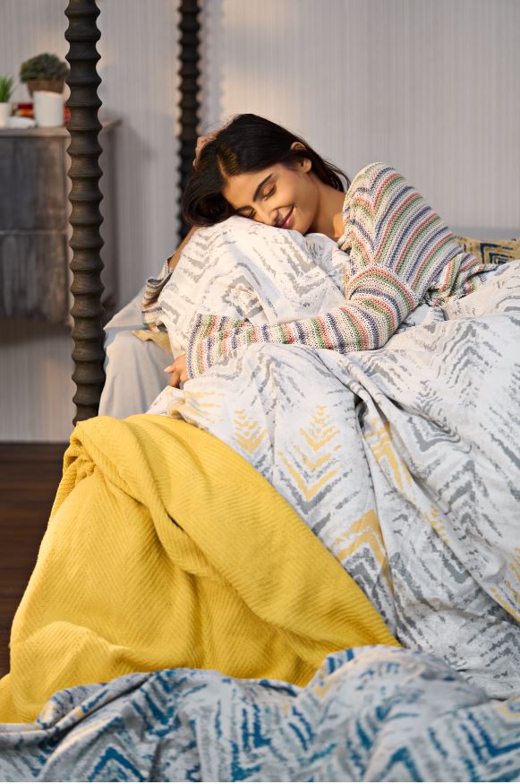 Here's Your Guide To Keeping Your Blankets Fluffy And Fresh!