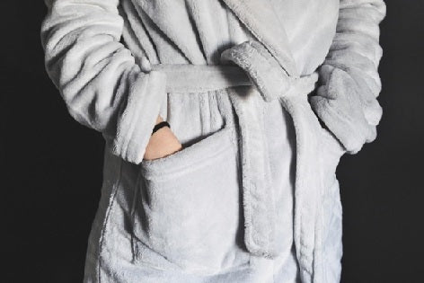 3 best ways to keep a fluffy bathrobe fluffy