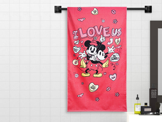 Red 100% Cotton Bath Towel - Disney Mickey By Spaces