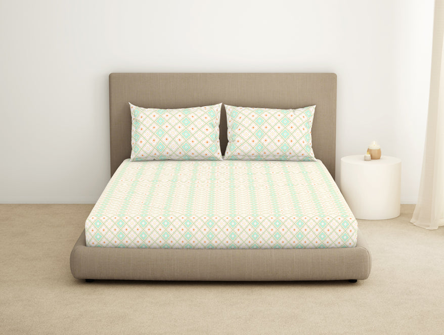 Geometric Brook Green-Light Aqua 100% Cotton Large Bedsheet - Dainty By Spaces