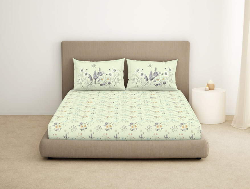 Floral Canary Green - Light Green 100% Cotton King Fitted Sheet - Dainty By Spaces-1065821