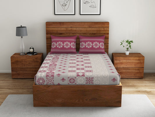 Geometric Mauvewood - Maroon 100% Cotton Double Bedsheet - Morroccan By Spaces