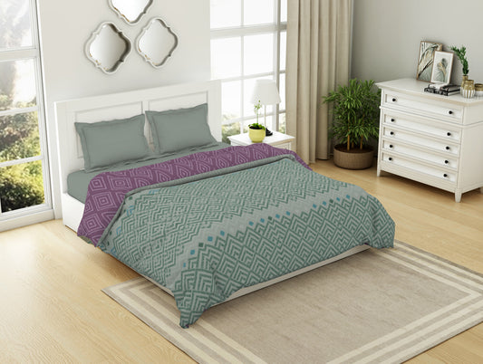 Geometric Harbour Grey - Light Teal 100% Cotton Shell Double Quilt / AC Comforter - Geospace By Spaces