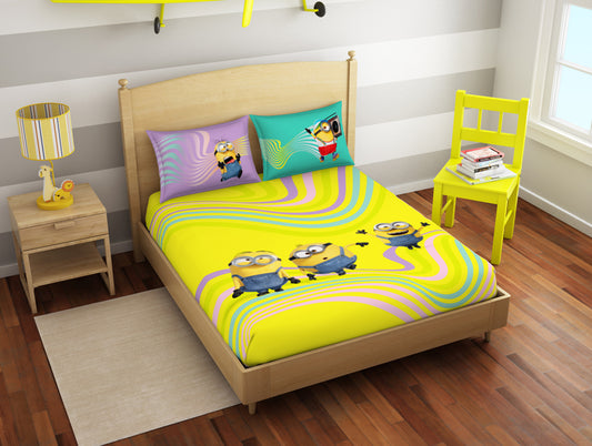 Character Quince - Yellow 100% Cotton Double Bedsheet - Universal Waves Quince Minions By Spaces