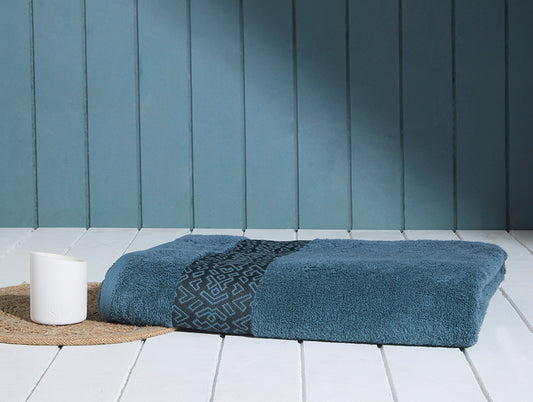 Aurum 100% Cotton Bath Towel- By Spaces