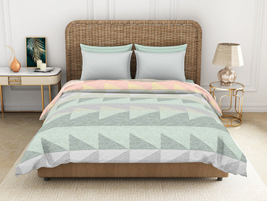 Geometric Pista Green - Green 100% Cotton Shell Double Quilt / AC Comforter - Geostance By Spaces